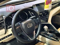 تۆیۆتا کامری